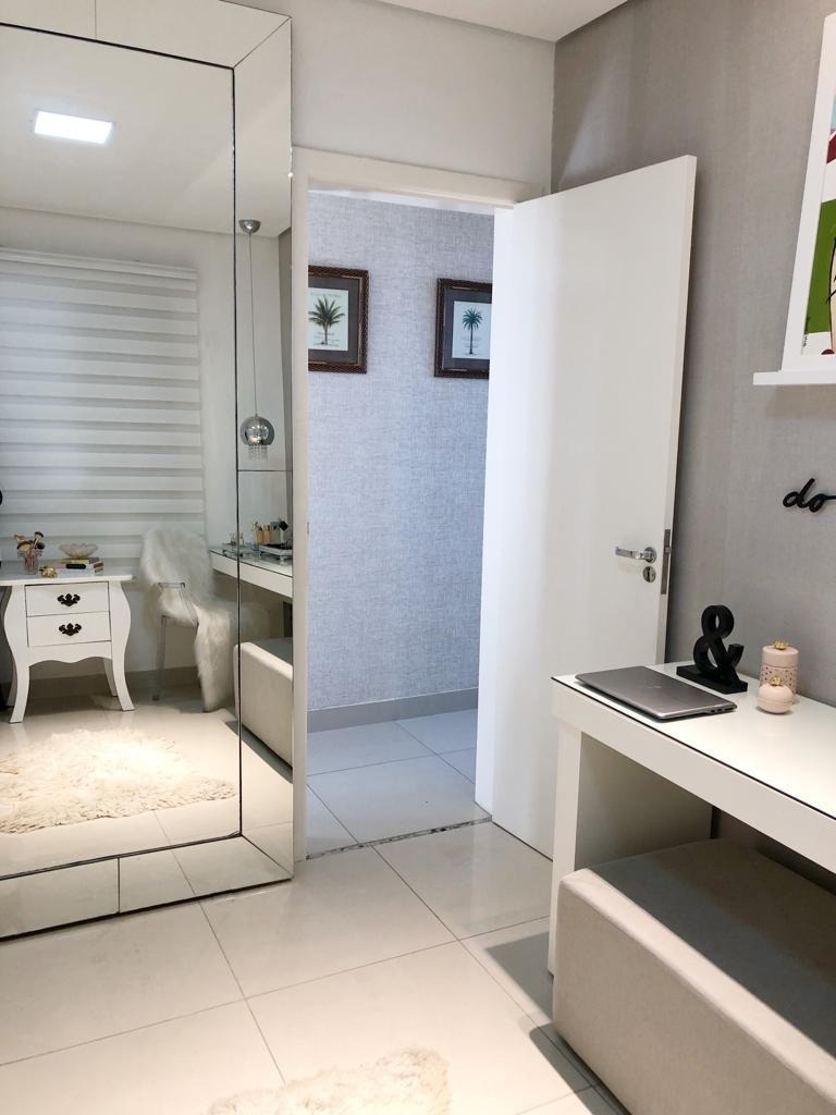 Apartamento à venda com 3 quartos, 91m² - Foto 8