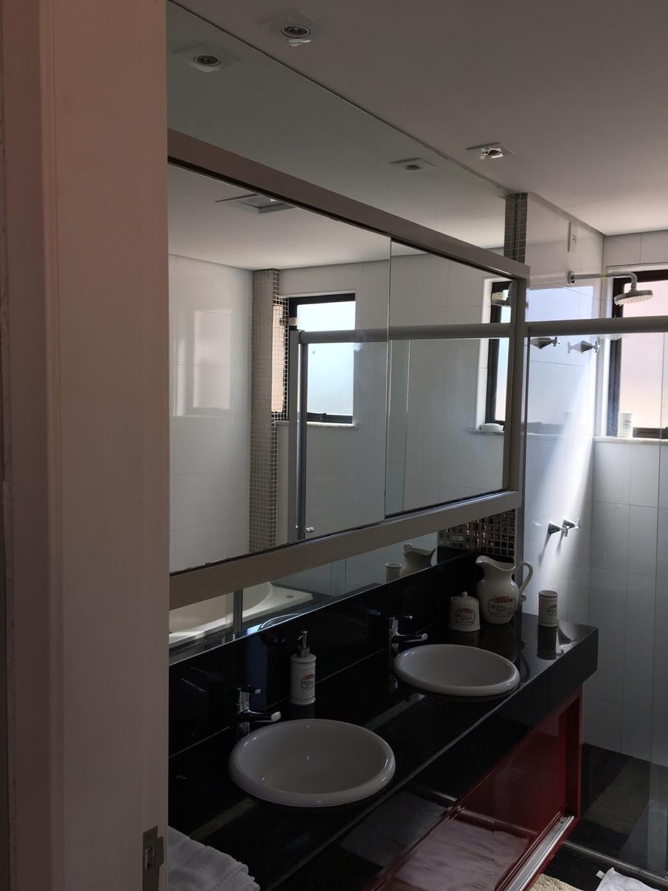 Apartamento à venda com 4 quartos, 350m² - Foto 17