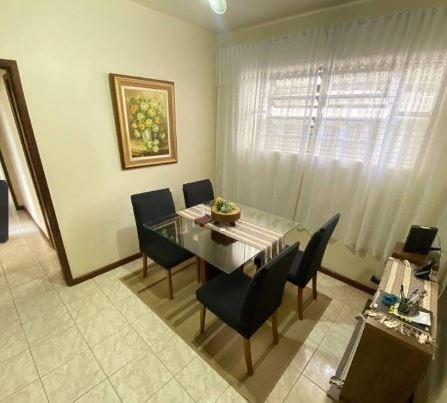 Casa à venda com 3 quartos, 360m² - Foto 1