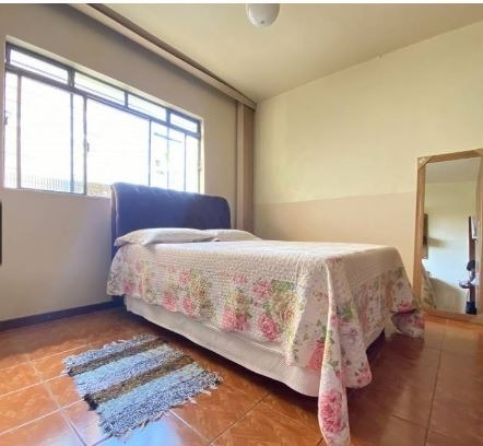 Casa à venda com 3 quartos, 360m² - Foto 8