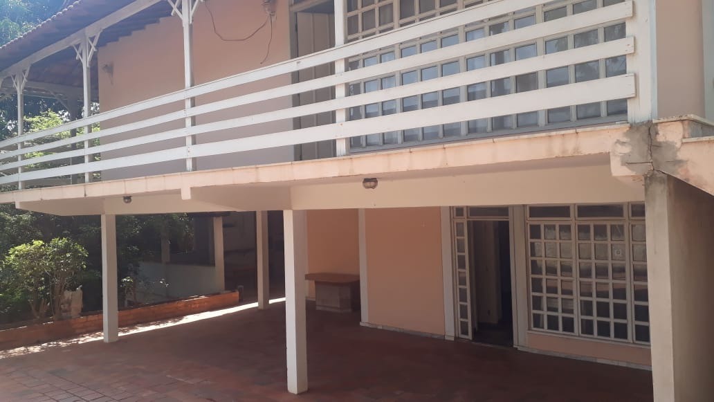 Casa à venda com 4 quartos, 480m² - Foto 4