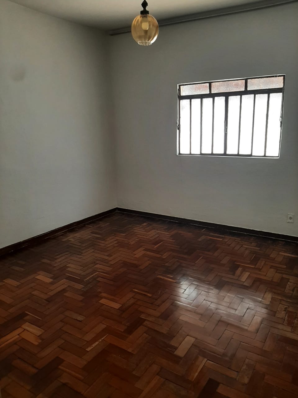 Casa à venda com 2 quartos, 250m² - Foto 12