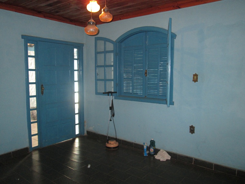 Casa à venda com 4 quartos, 180m² - Foto 3