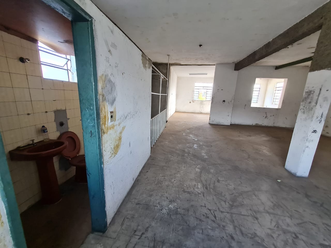 Casa à venda com 3 quartos, 500m² - Foto 10