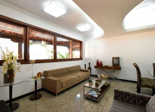 Casa à venda com 4 quartos, 256m² - Foto 3