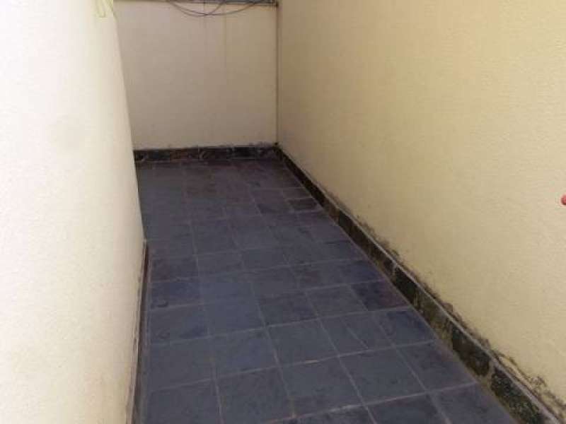 Apartamento à venda com 2 quartos, 77m² - Foto 6