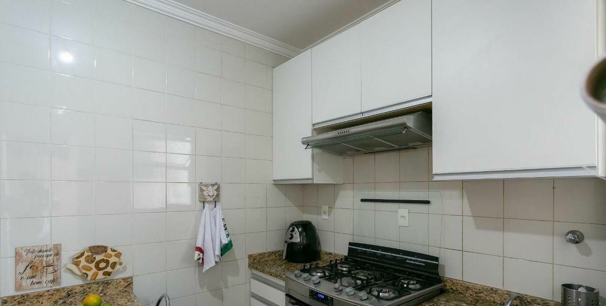 Apartamento à venda com 3 quartos, 103m² - Foto 6