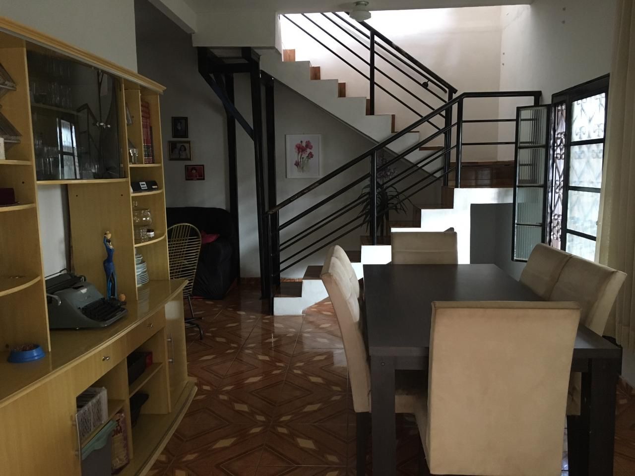 Casa à venda com 6 quartos, 160m² - Foto 6