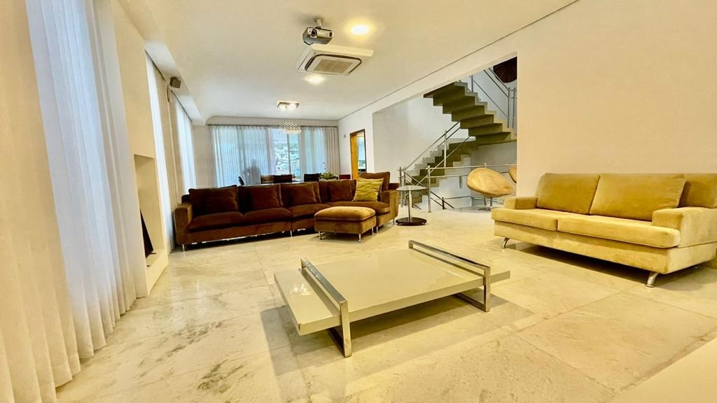 Casa de Condomínio à venda com 4 quartos, 380m² - Foto 5