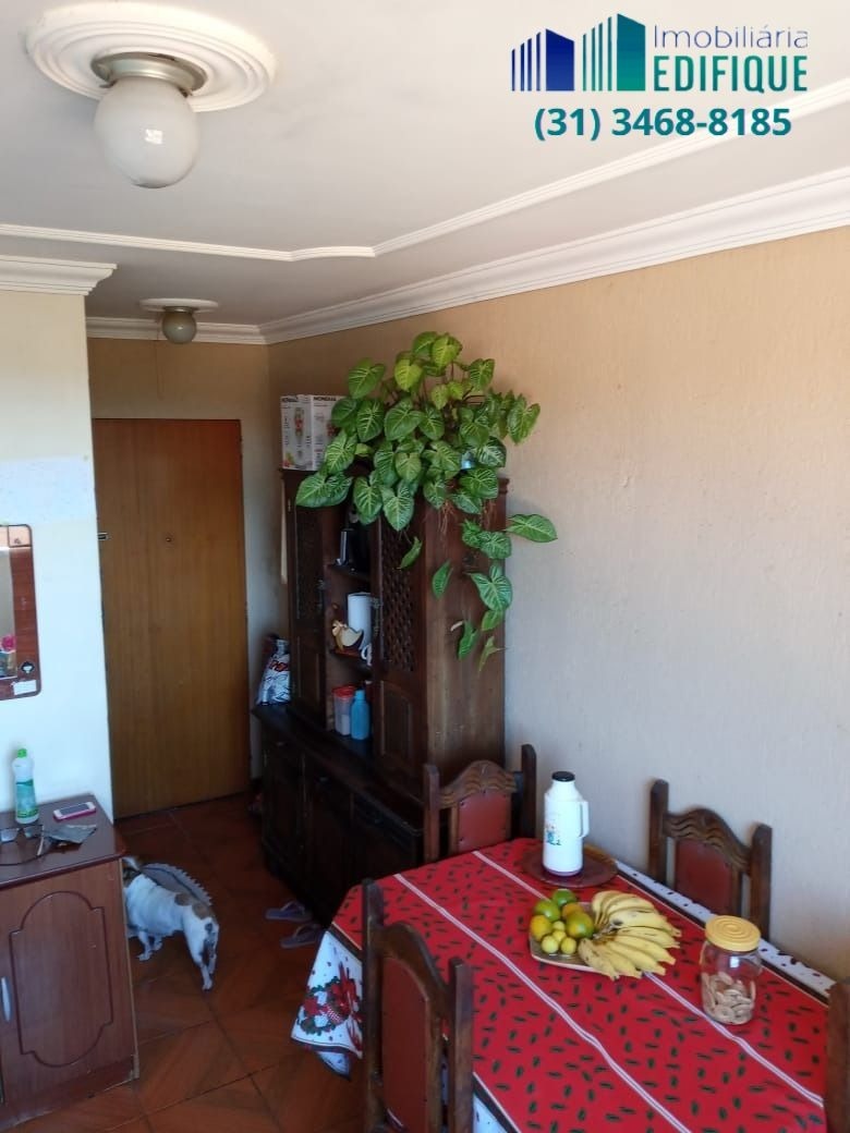 Apartamento à venda com 3 quartos, 70m² - Foto 2