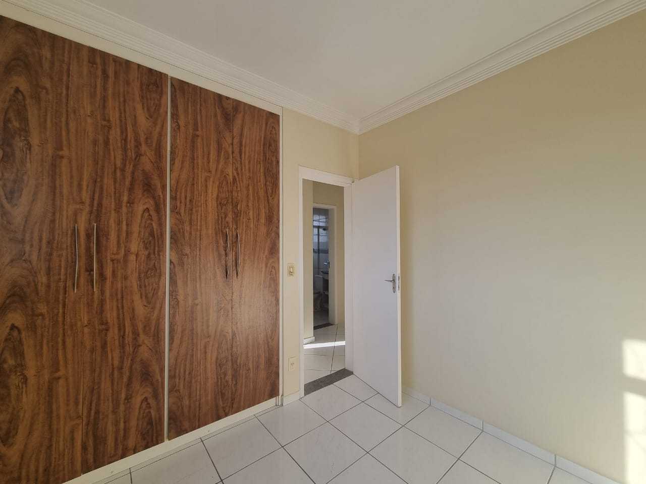 Apartamento à venda com 3 quartos, 60m² - Foto 13