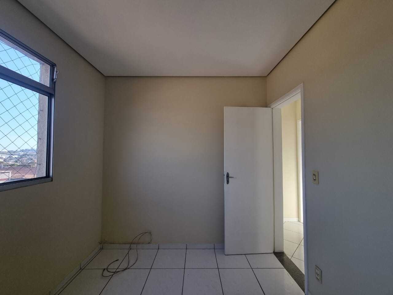 Apartamento à venda com 3 quartos, 60m² - Foto 8