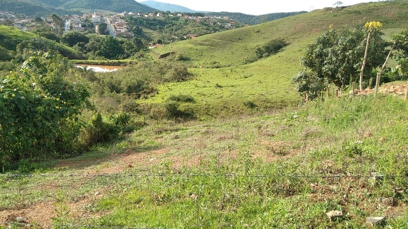 Terreno à venda, 360m² - Foto 1