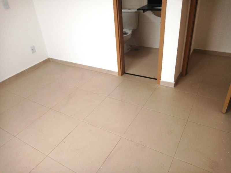 Apartamento à venda com 2 quartos, 58m² - Foto 4