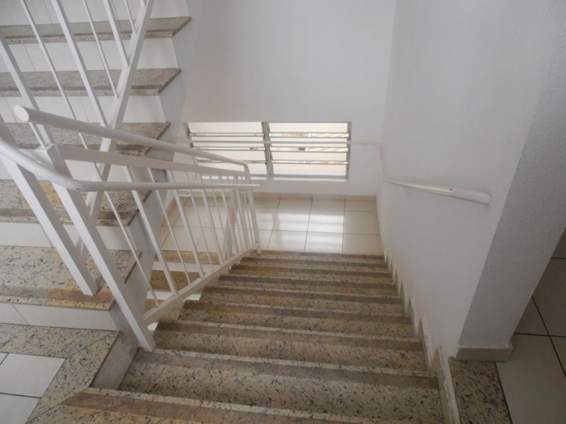 Apartamento à venda com 2 quartos, 65m² - Foto 5