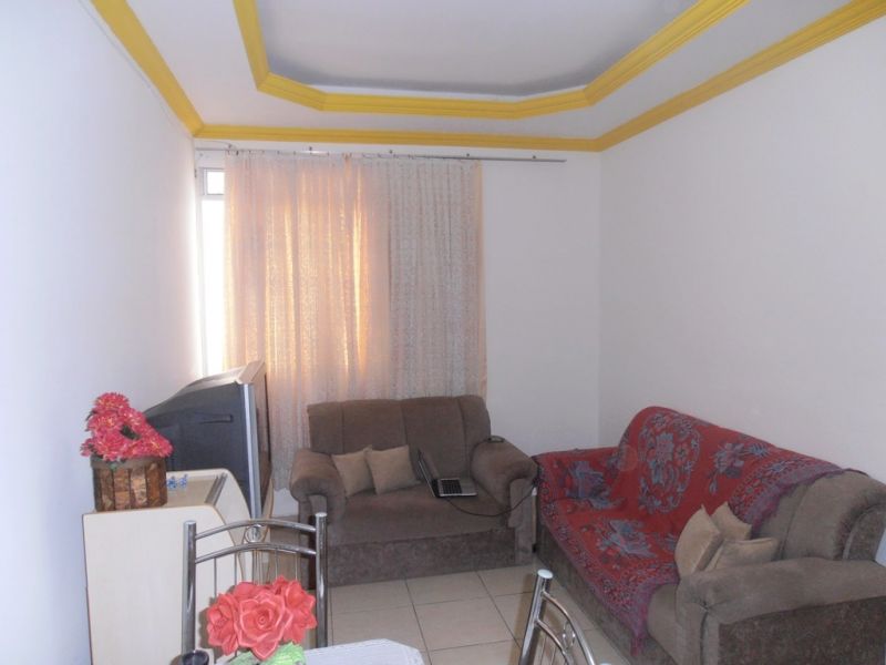 Apartamento à venda com 2 quartos, 65m² - Foto 13