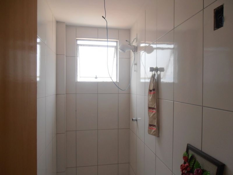 Apartamento à venda com 2 quartos, 65m² - Foto 19