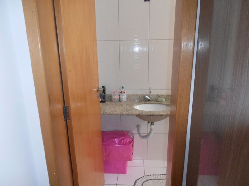 Apartamento à venda com 2 quartos, 65m² - Foto 21