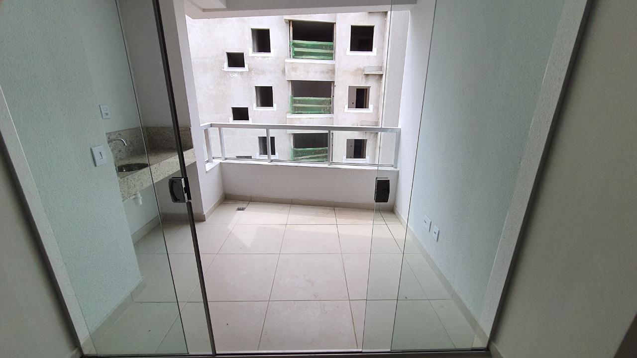 Apartamento à venda com 2 quartos, 56m² - Foto 3