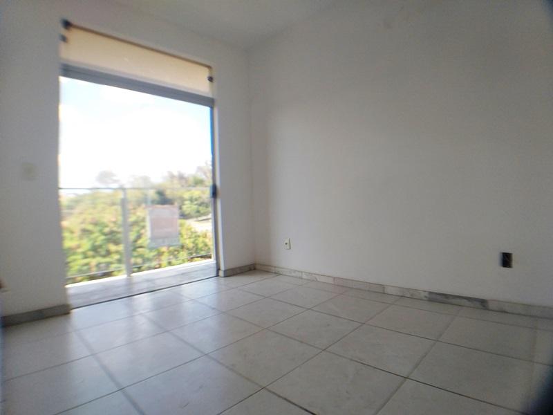 Apartamento para alugar com 3 quartos, 82m² - Foto 4