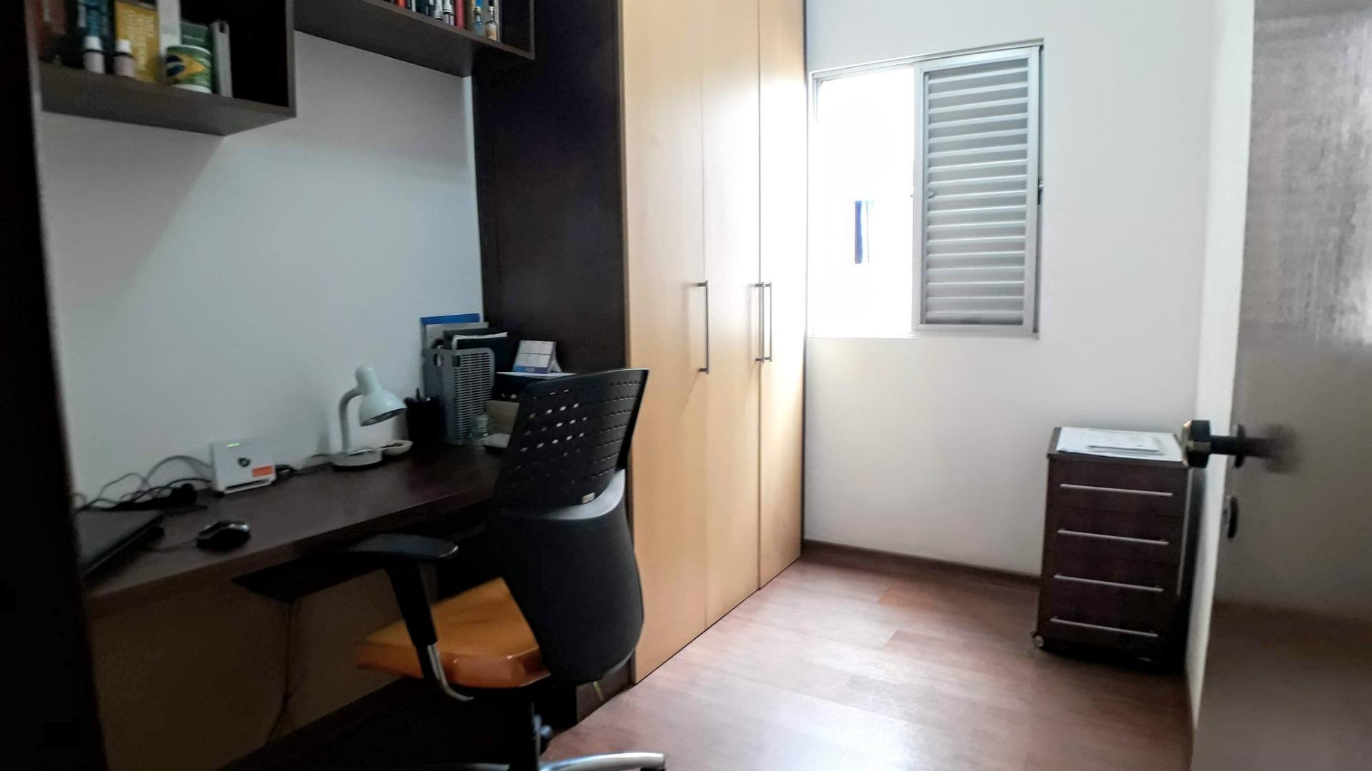 Apartamento à venda com 3 quartos - Foto 8