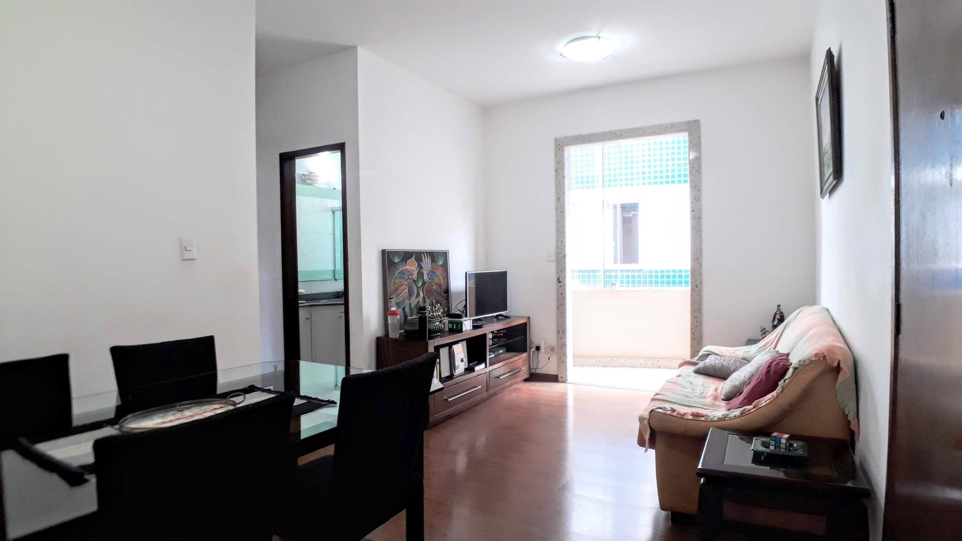 Apartamento à venda com 3 quartos - Foto 1