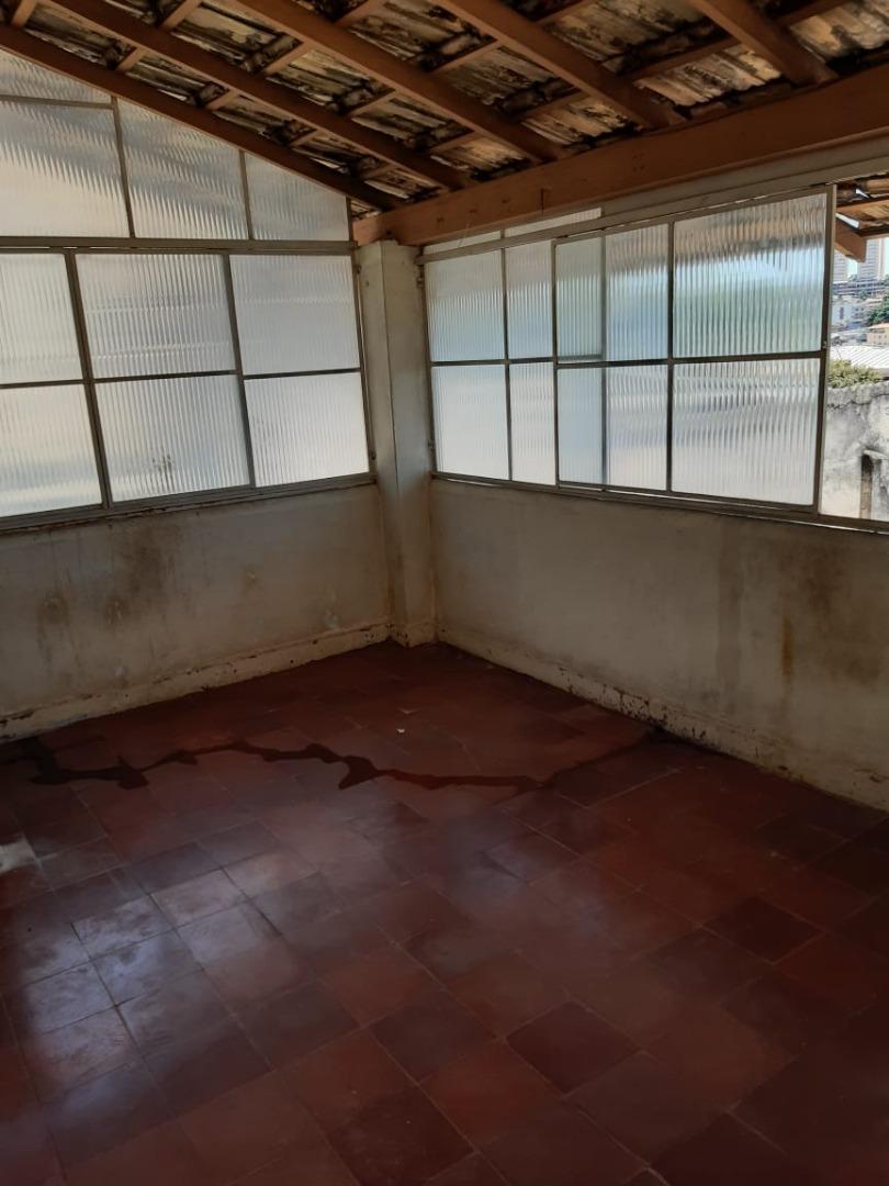 Casa para alugar com 4 quartos, 400m² - Foto 14