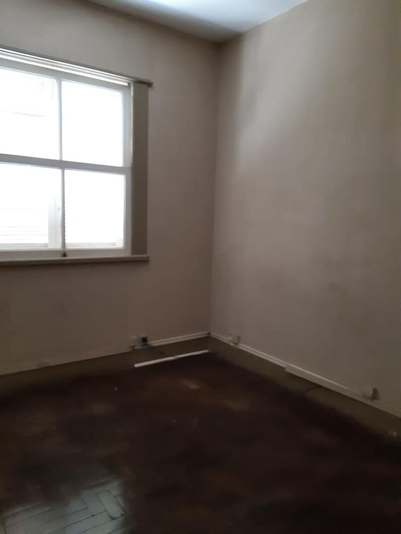 Casa para alugar com 4 quartos, 400m² - Foto 13