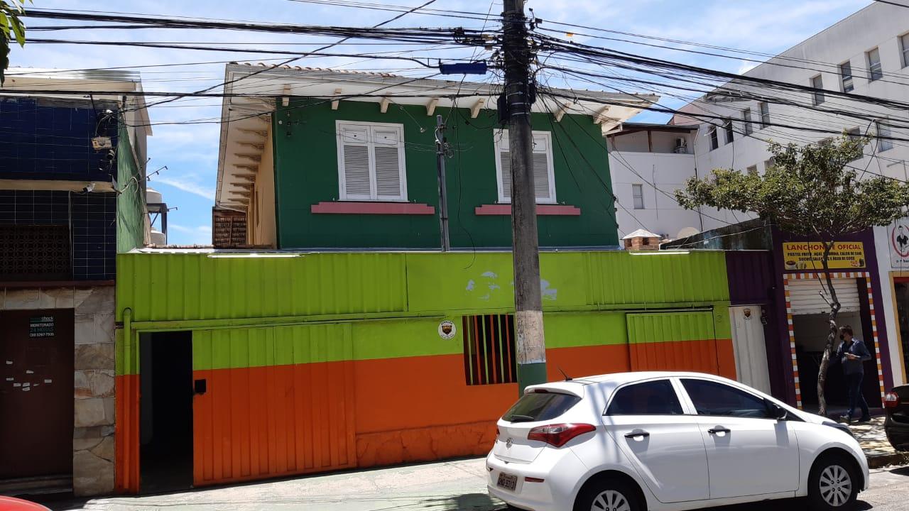 Casa para alugar com 4 quartos, 400m² - Foto 17