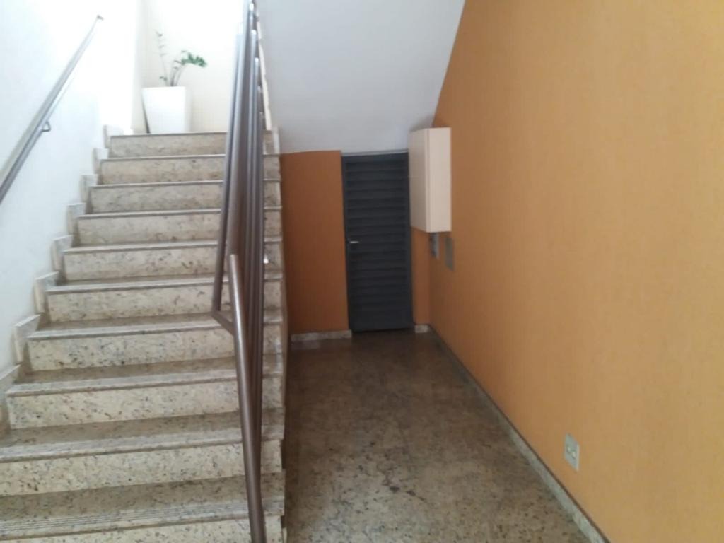 Apartamento à venda com 3 quartos, 142m² - Foto 12