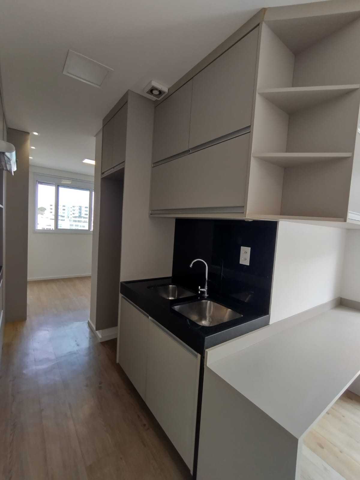 Apartamento para alugar com 1 quarto, 60m² - Foto 19