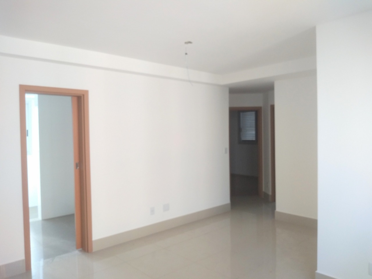 Apartamento à venda com 3 quartos, 80m² - Foto 3