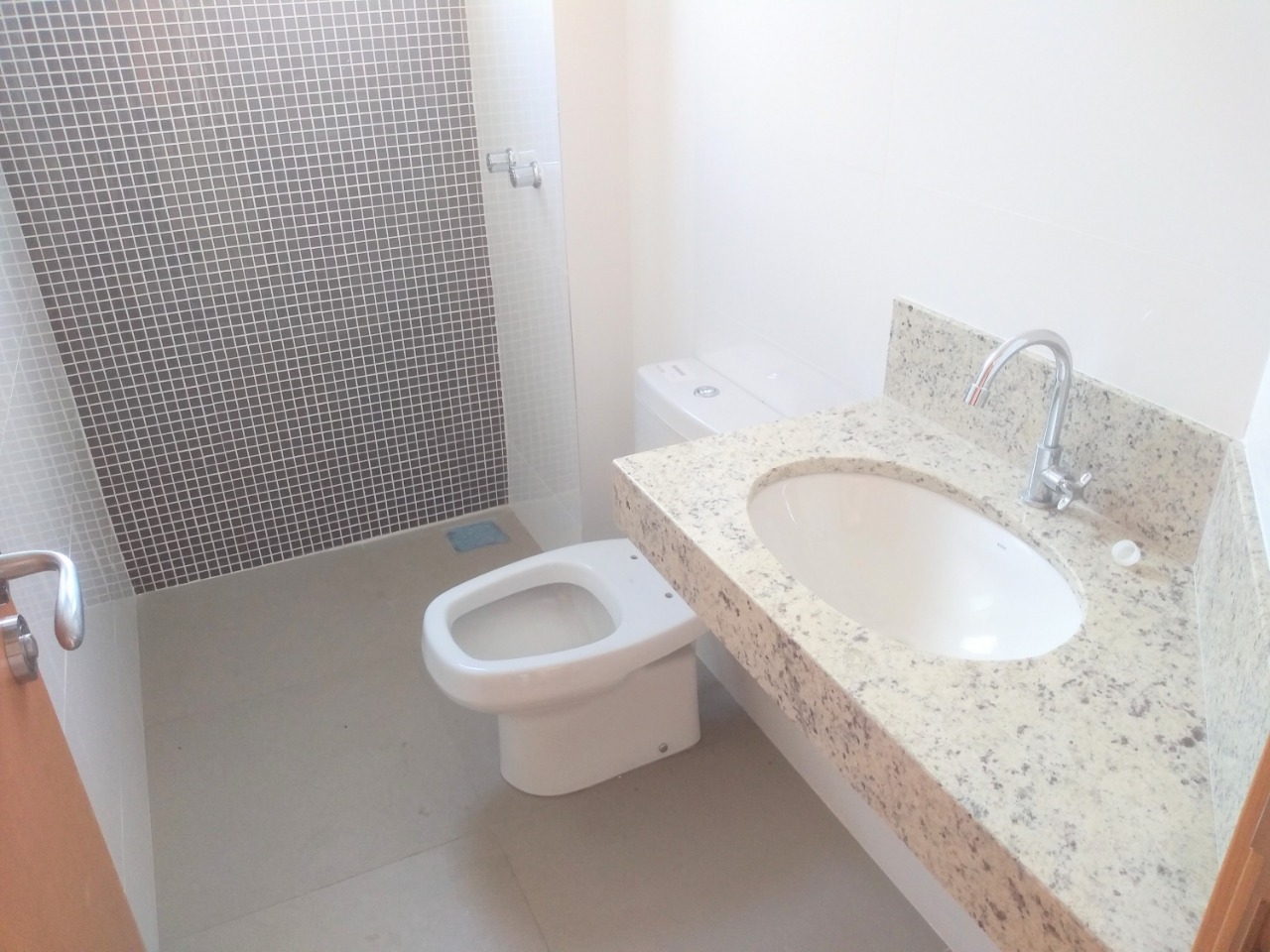 Apartamento à venda com 3 quartos, 80m² - Foto 19