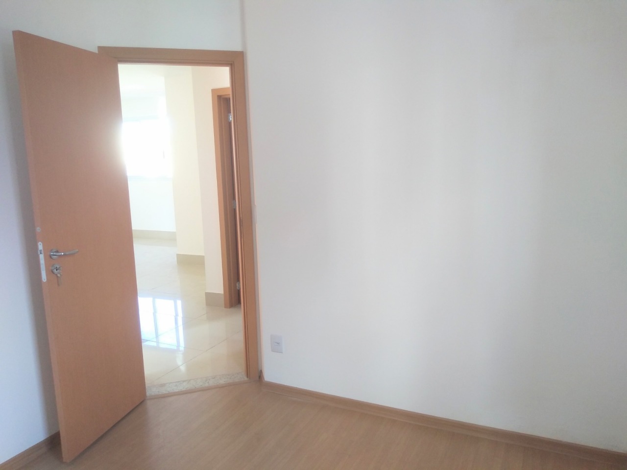 Apartamento à venda com 3 quartos, 80m² - Foto 8