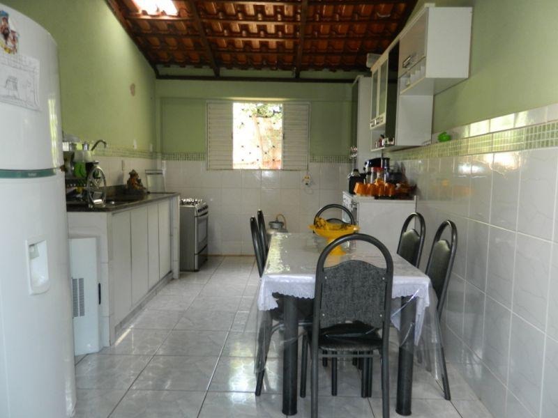 Casa à venda com 3 quartos, 360m² - Foto 5