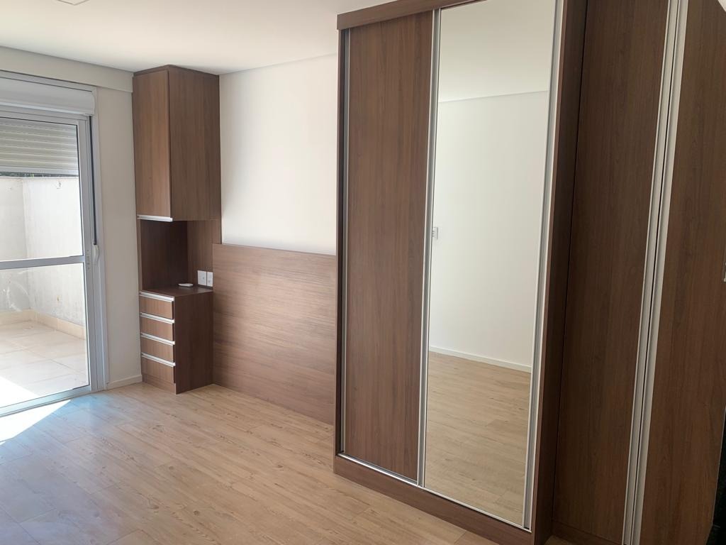 Apartamento à venda com 1 quarto, 60m² - Foto 24