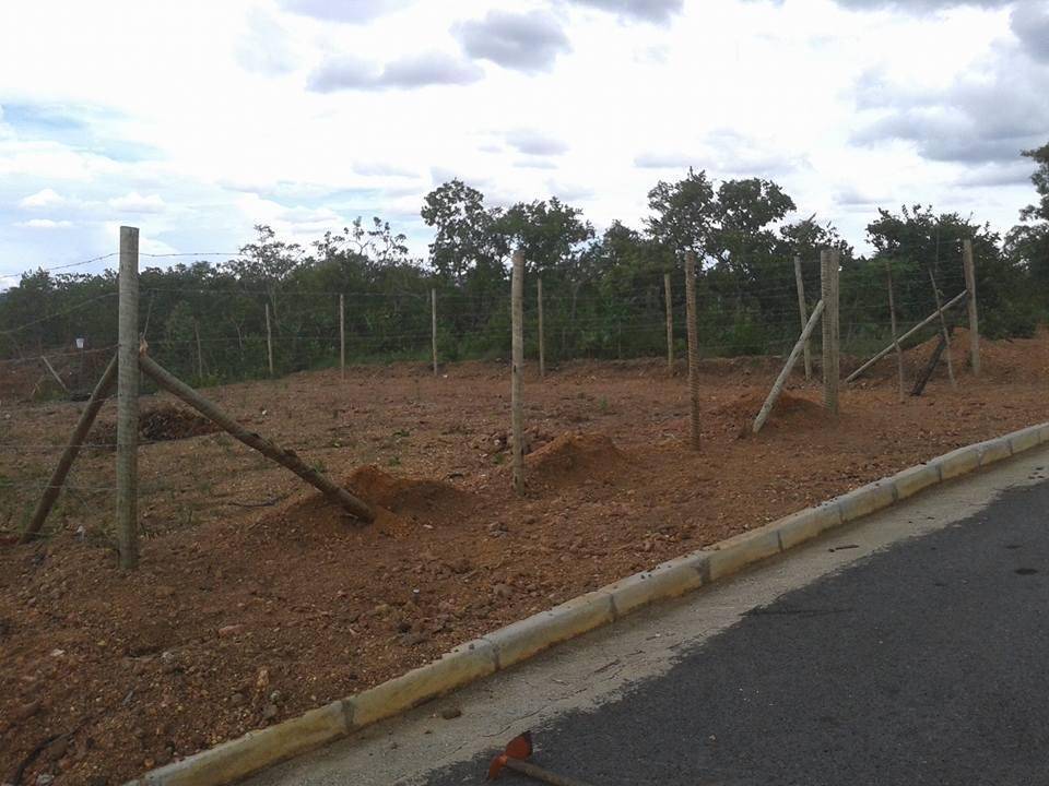 Terreno à venda, 360m² - Foto 1