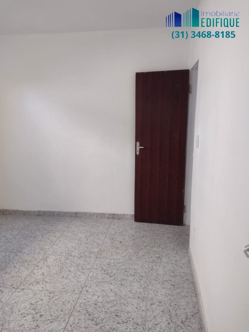 Casa à venda com 5 quartos, 360m² - Foto 8