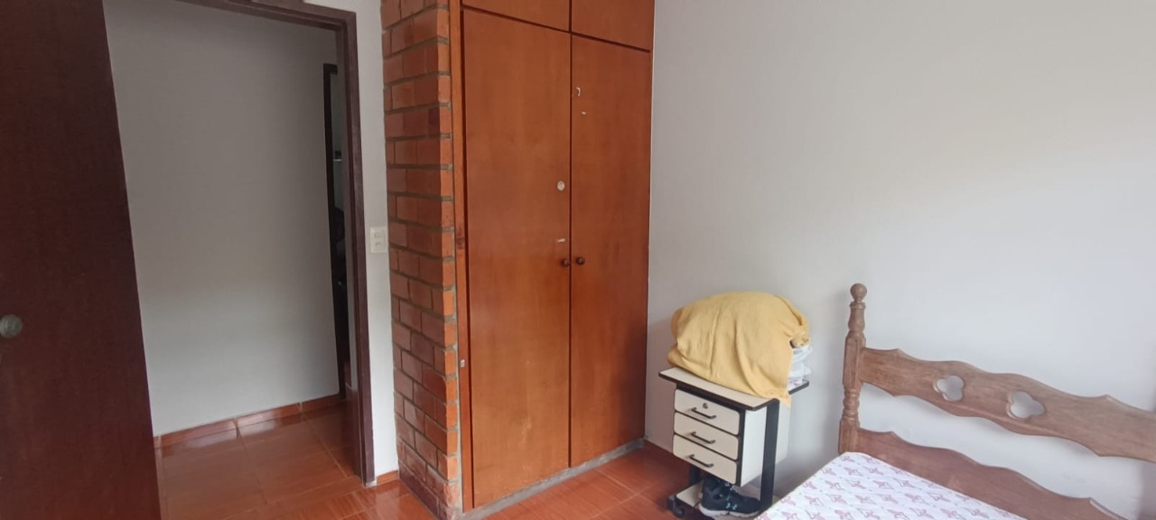 Casa à venda com 5 quartos, 281m² - Foto 15