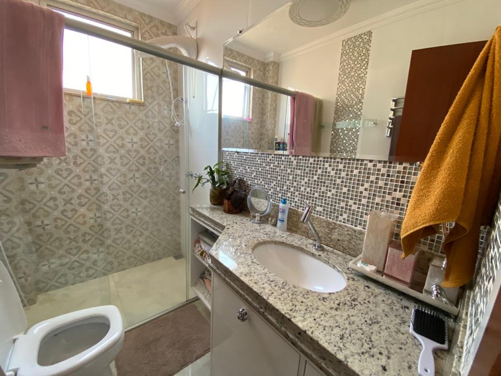 Apartamento à venda com 3 quartos, 86m² - Foto 18