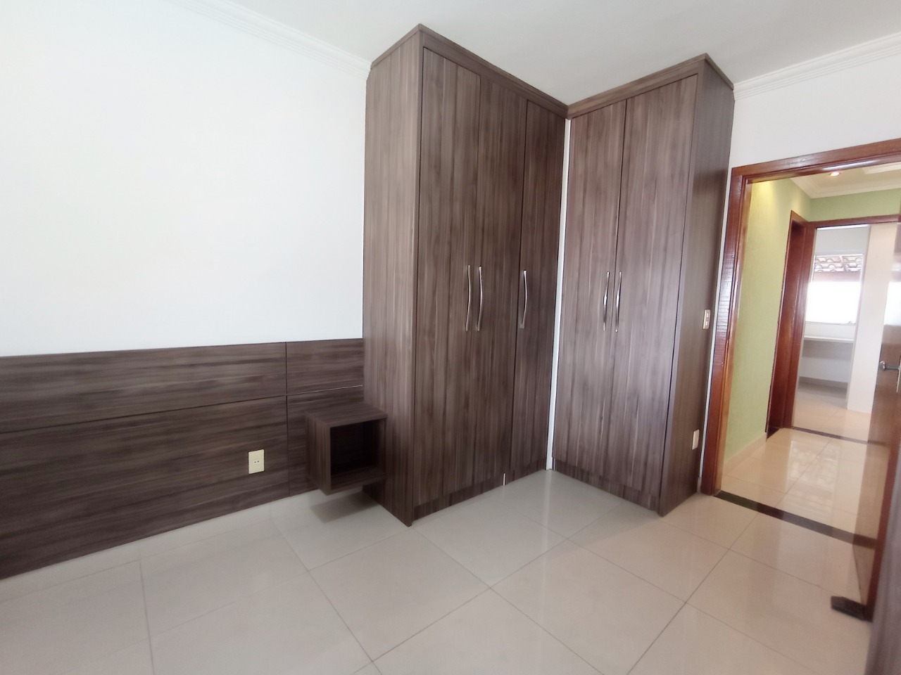 Casa à venda com 3 quartos, 139m² - Foto 9