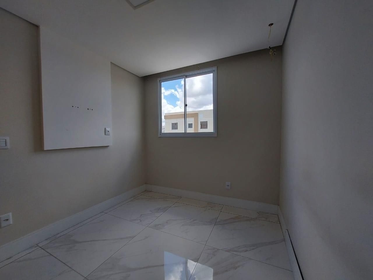 Apartamento à venda com 2 quartos, 45m² - Foto 9