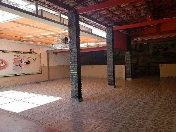 Casa para alugar com 1 quarto, 300m² - Foto 2