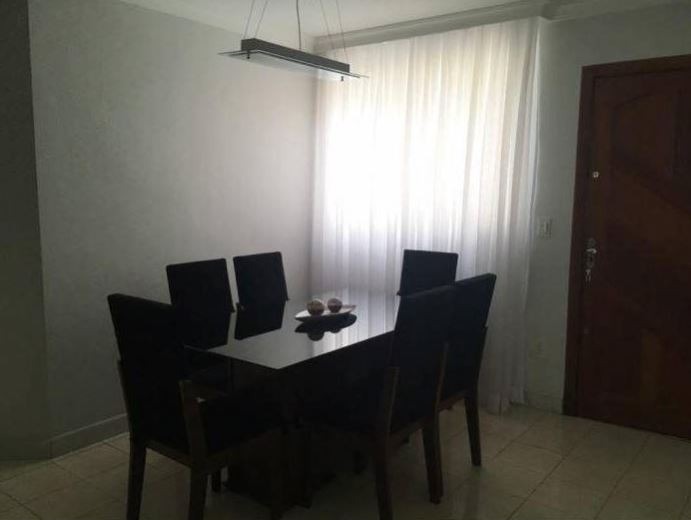 Apartamento à venda com 3 quartos, 72m² - Foto 2