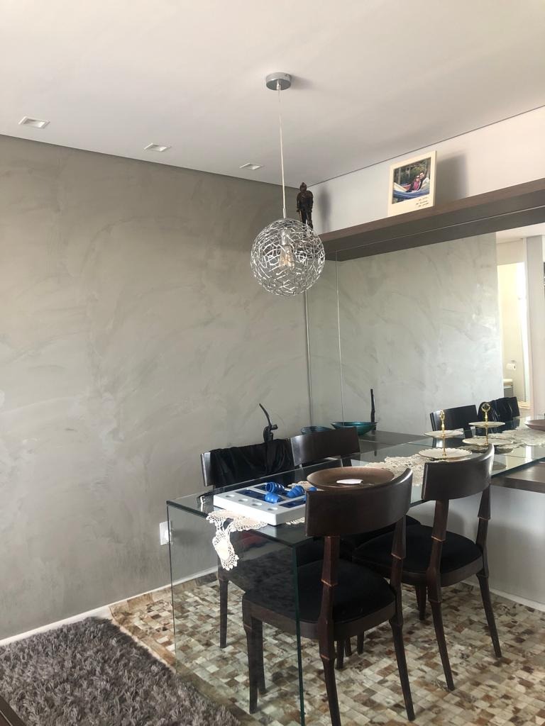 Apartamento à venda com 2 quartos, 70m² - Foto 3