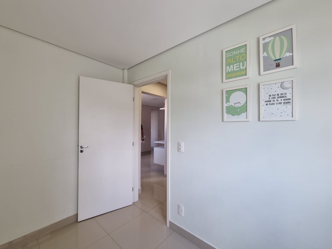 Apartamento à venda com 2 quartos, 47m² - Foto 11