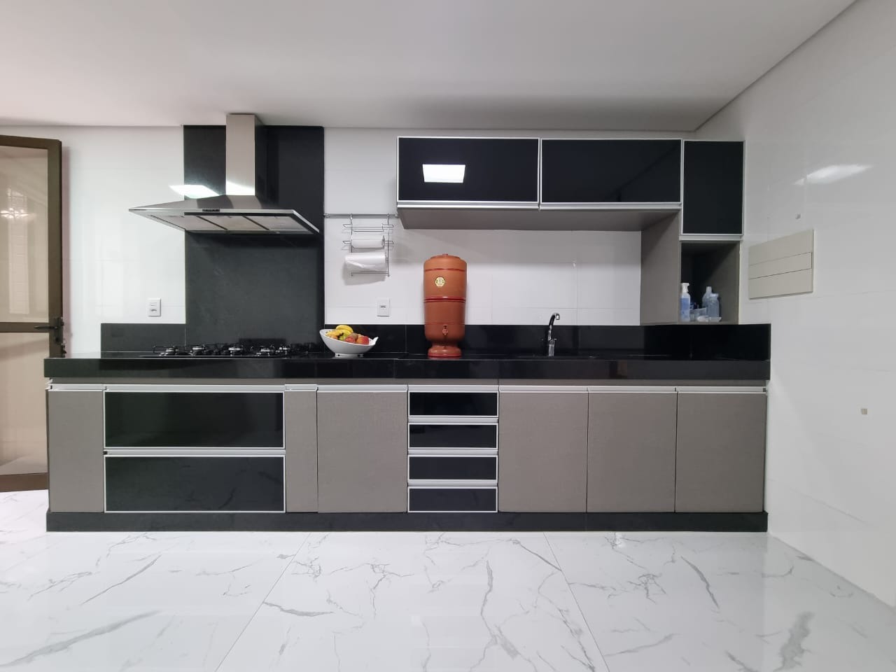 Apartamento à venda com 3 quartos, 145m² - Foto 24