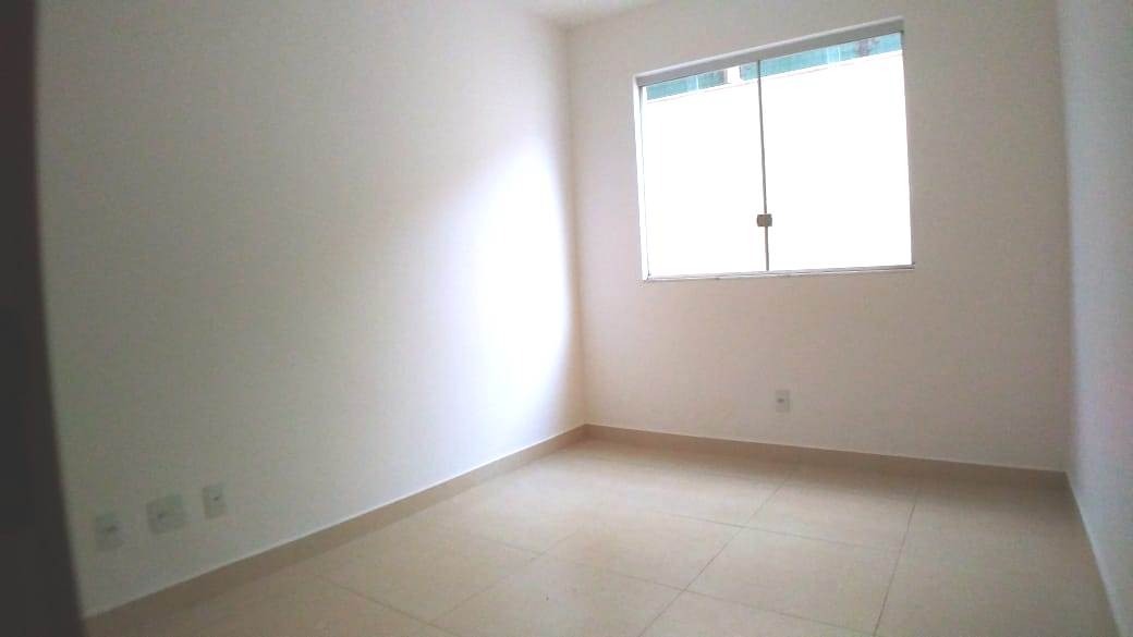 Apartamento à venda com 2 quartos, 70m² - Foto 5