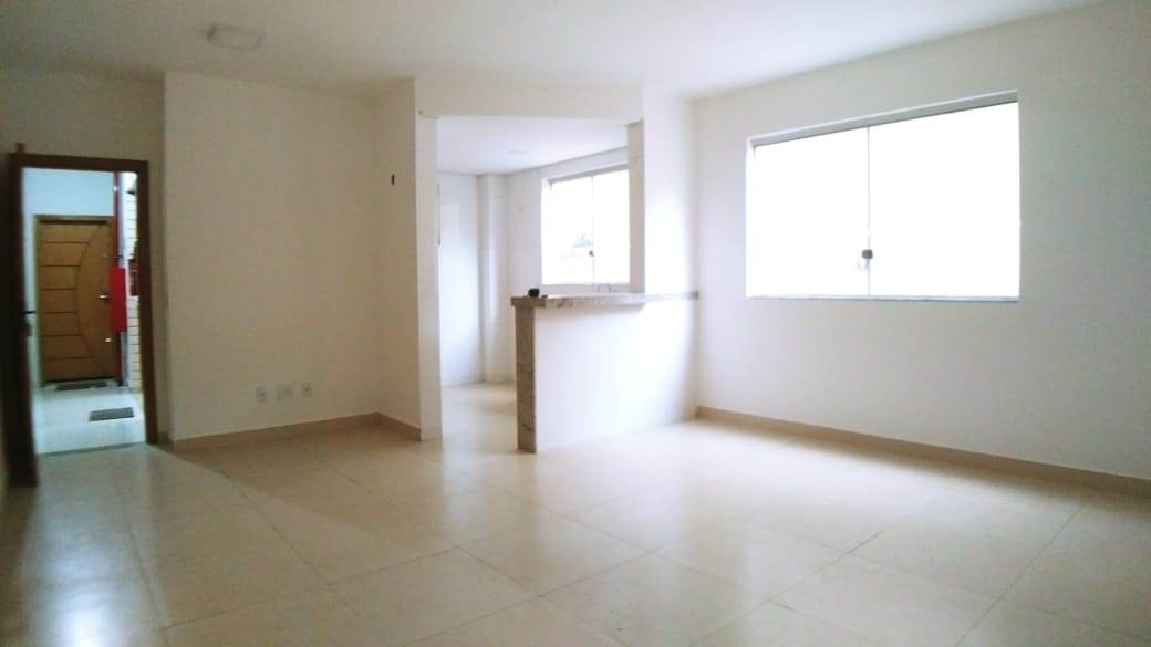 Apartamento à venda com 2 quartos, 70m² - Foto 1