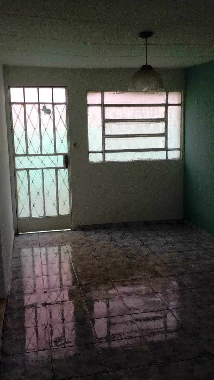 Casa à venda com 3 quartos, 75m² - Foto 16